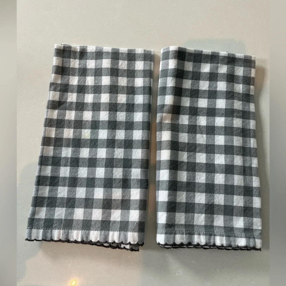 Pier 1 Imports towels (3 available)